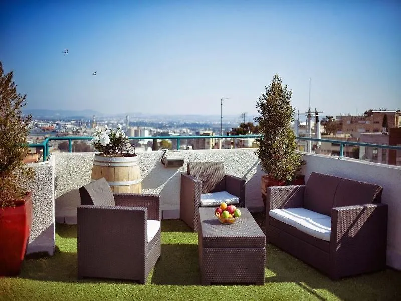 Apartment Zimmer Garden Haifa Israel